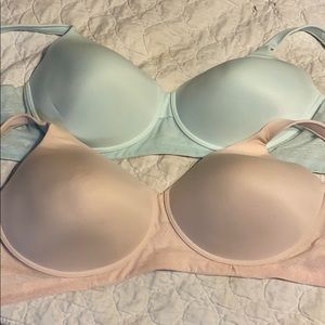 NEW  Set of 2 Vanity Fair 42C ( Blue & Pink ) Bras